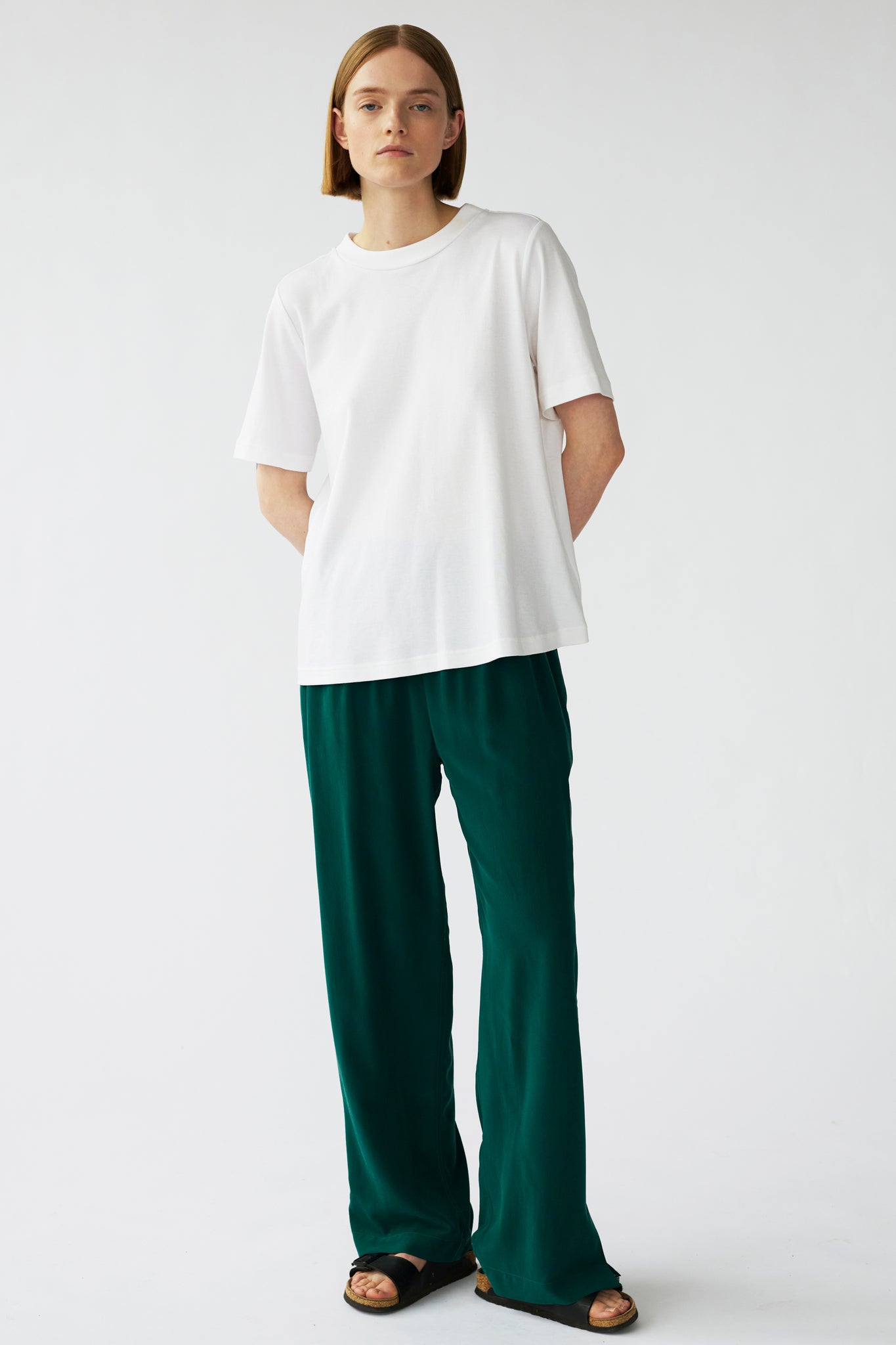 ELI SLIT PANTS - MOSS - SANDWASHED CREPE DE CHINE