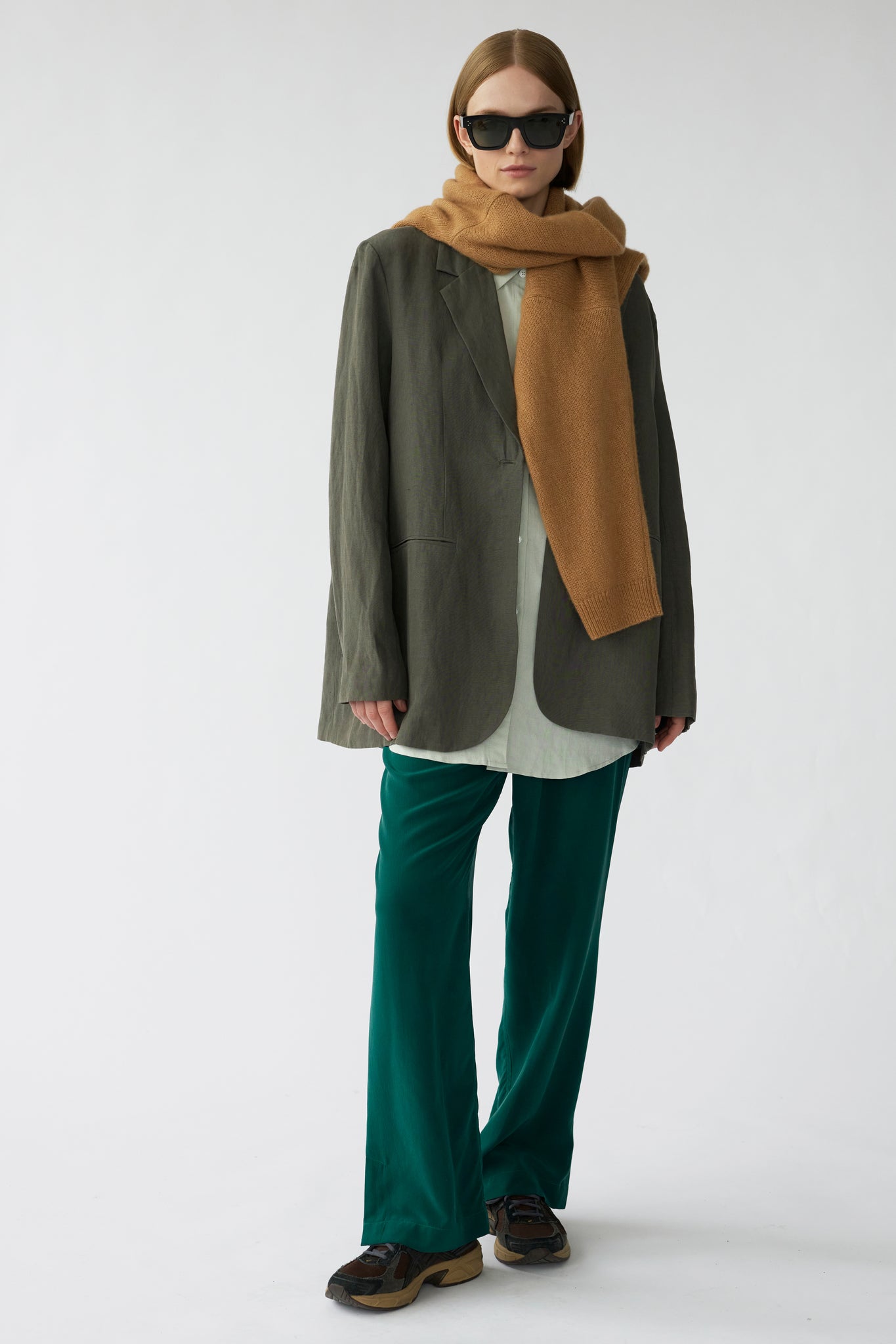 ELI SLIT PANTS - MOSS - SANDWASHED CREPE DE CHINE