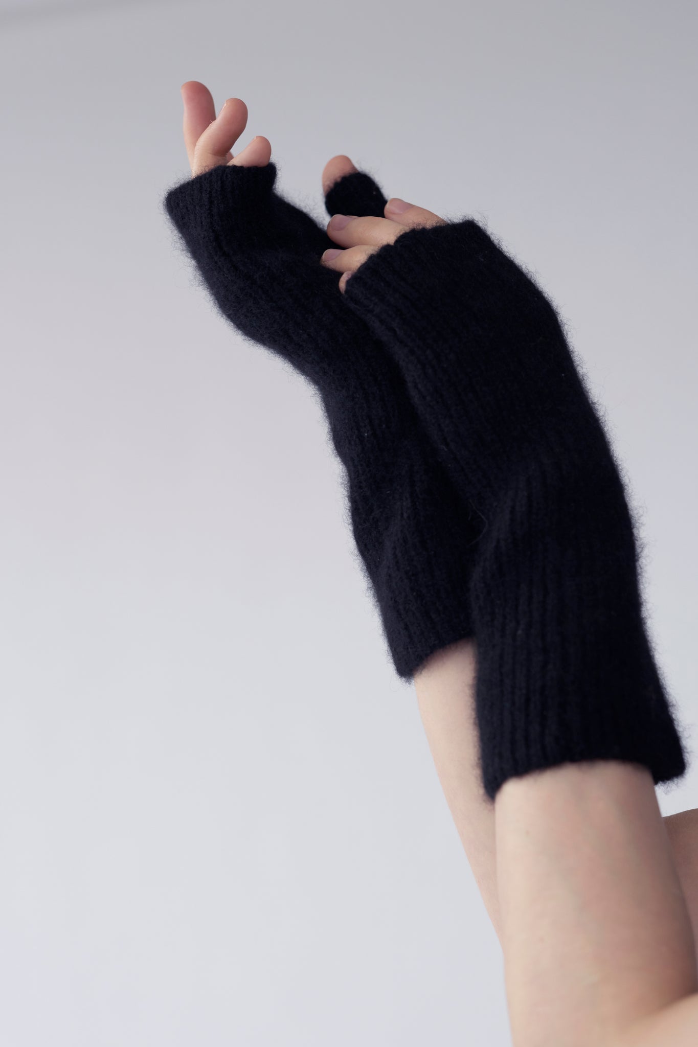 FINGERLESS GLOVES - NAVY - SILK/CASHMERE